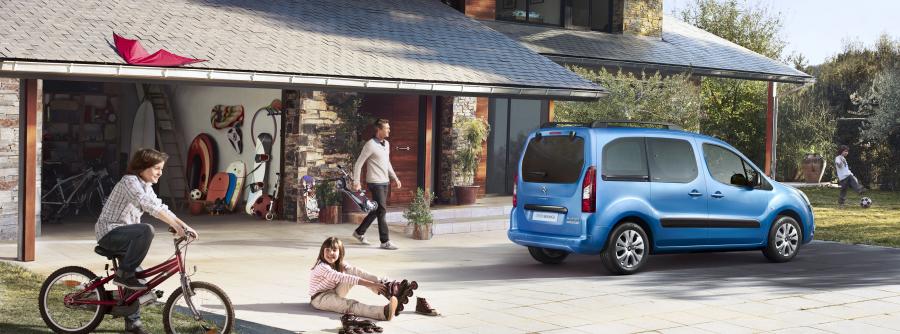  Citroen Berlingo 2012 года  (фото 19 из 23)